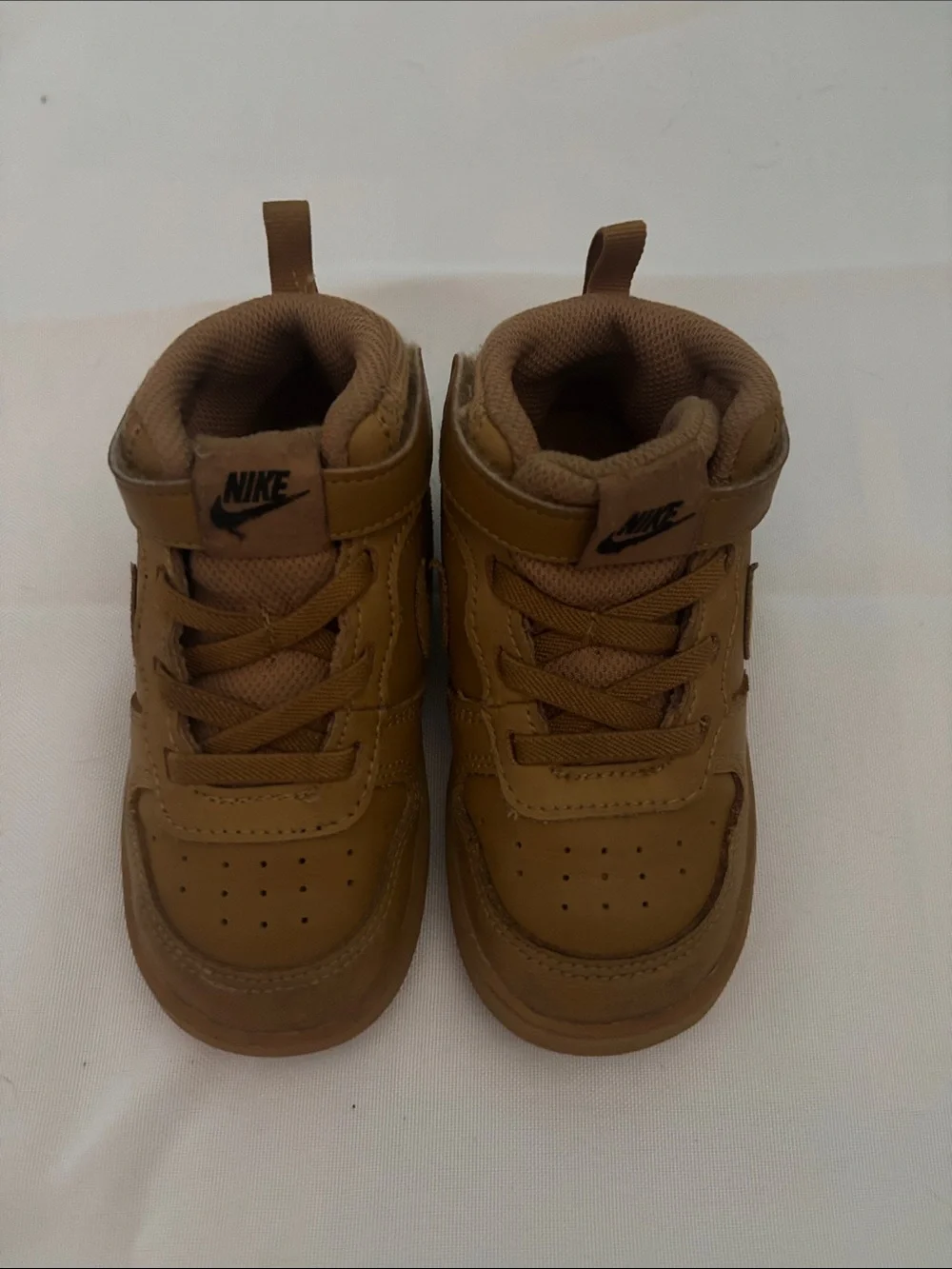 Nike Kids Brown High-Top Hook-and-Loop Sneakers